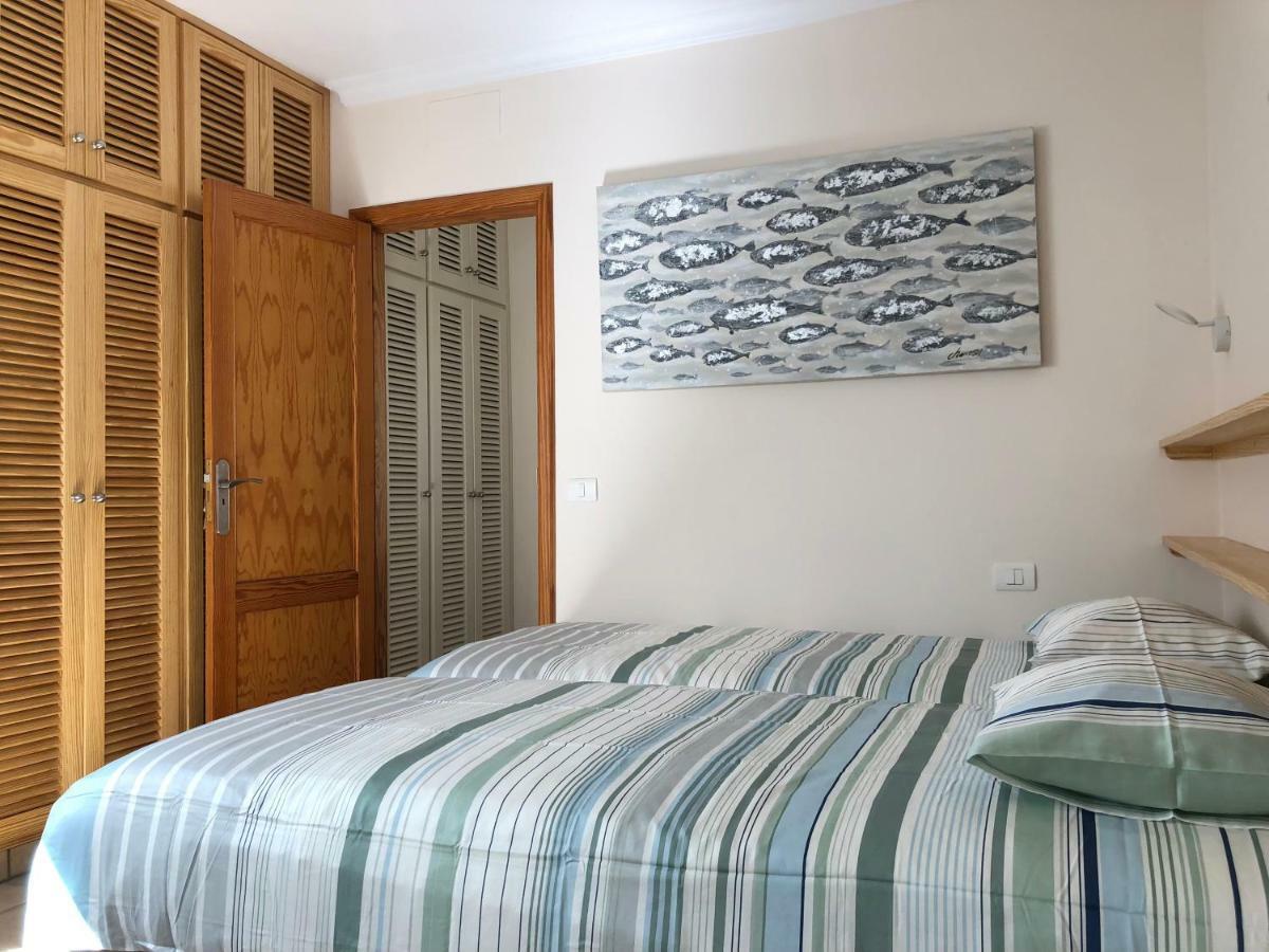 Apartamentos El Faro Пуэрто-Наос Экстерьер фото