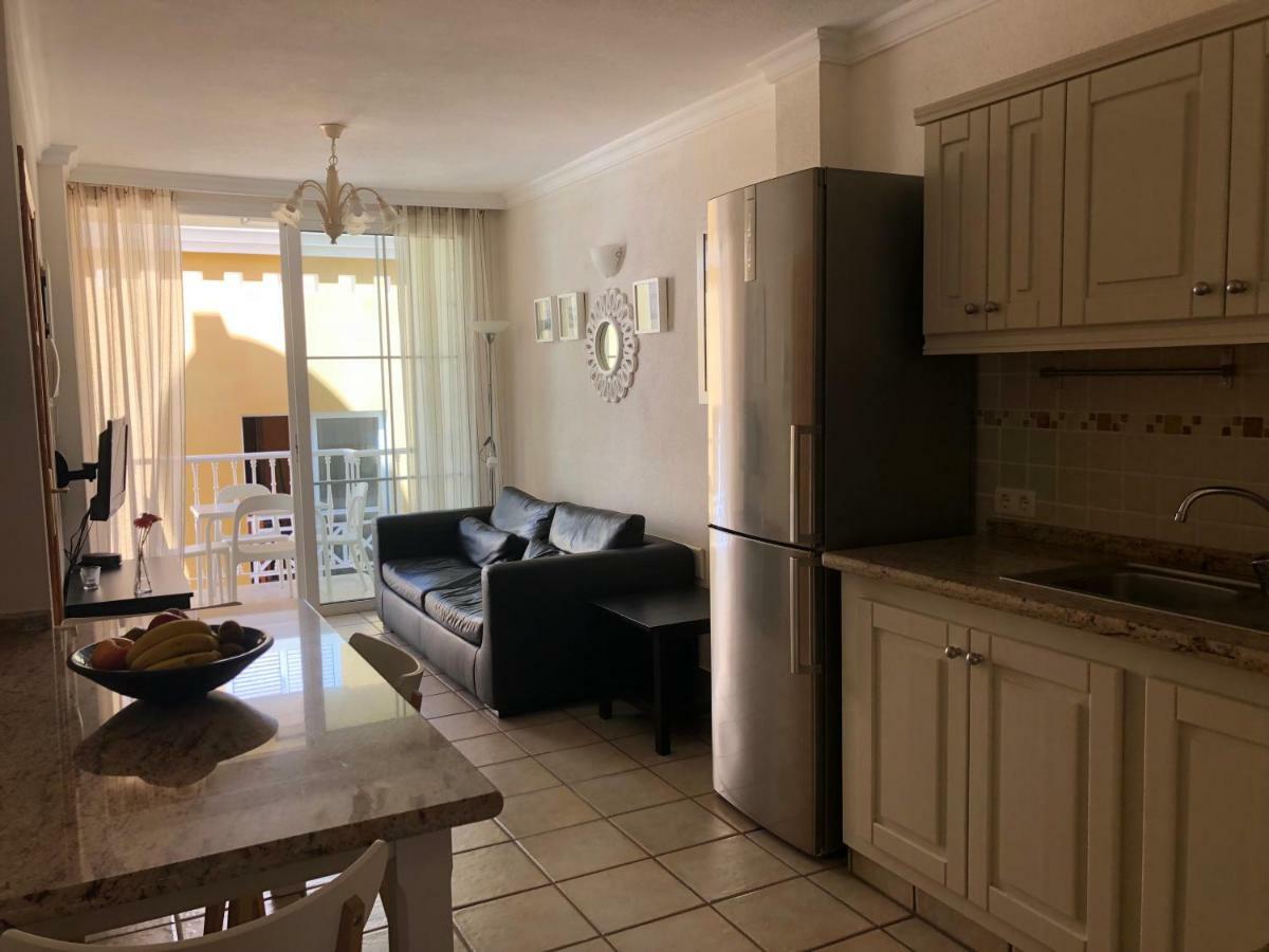 Apartamentos El Faro Пуэрто-Наос Экстерьер фото