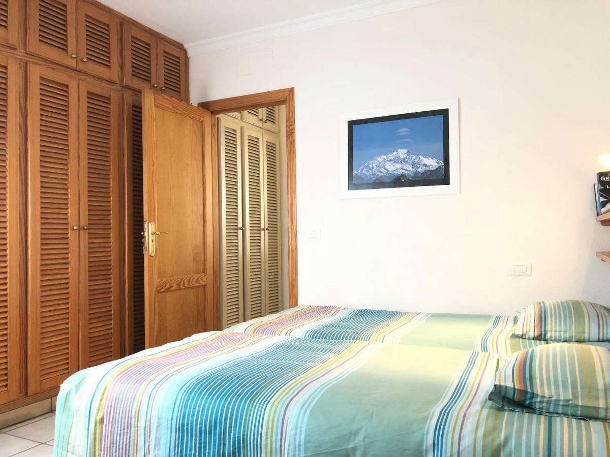 Apartamentos El Faro Пуэрто-Наос Экстерьер фото